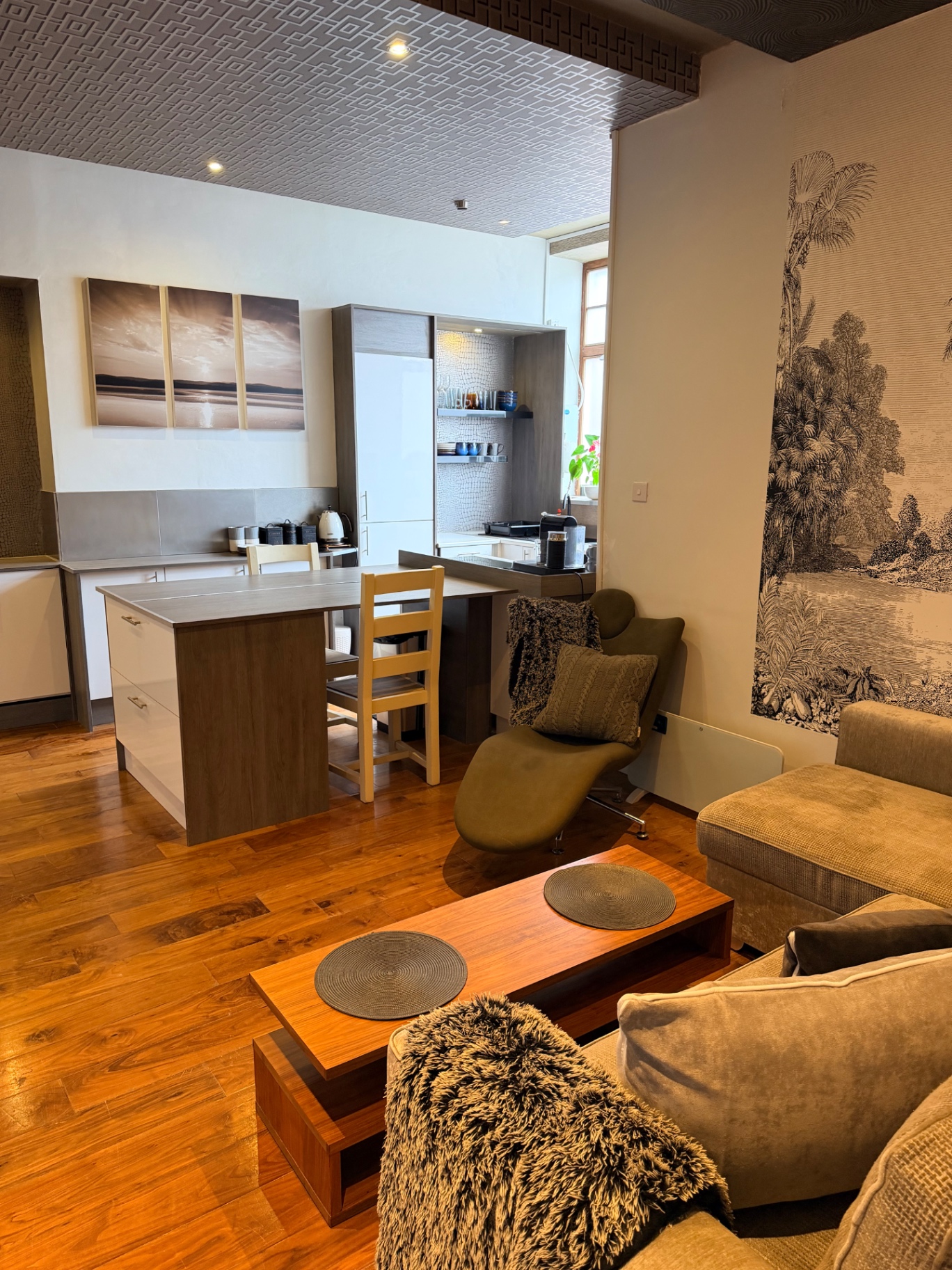 The Astute Suite Walney — Open-Plan Living, Dining & Kitchen