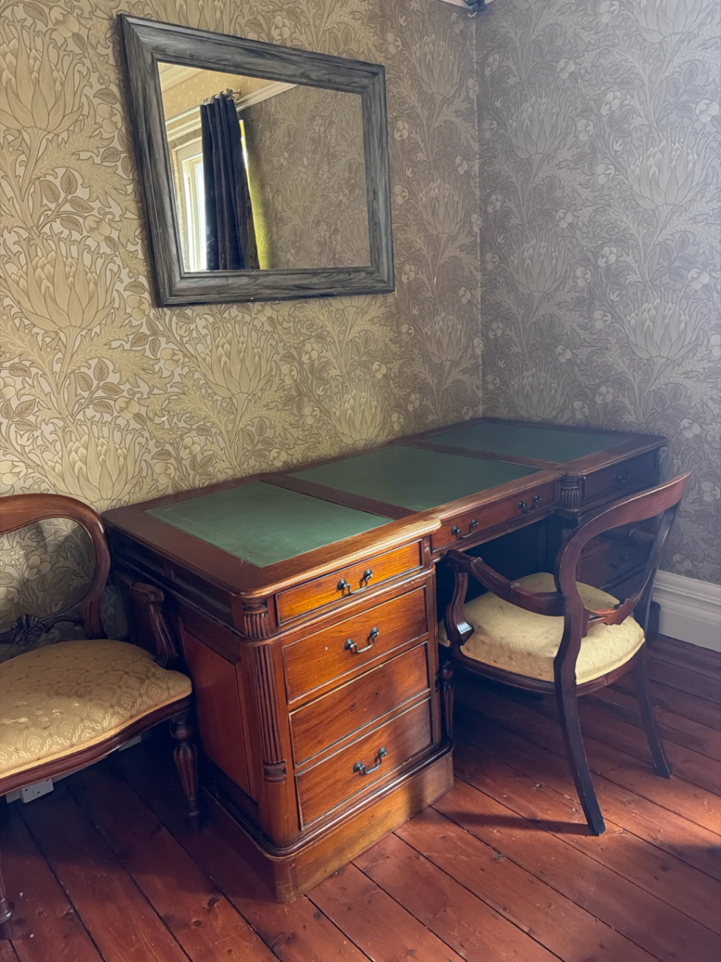 The Douglas Suite Walney — Guest Workspace