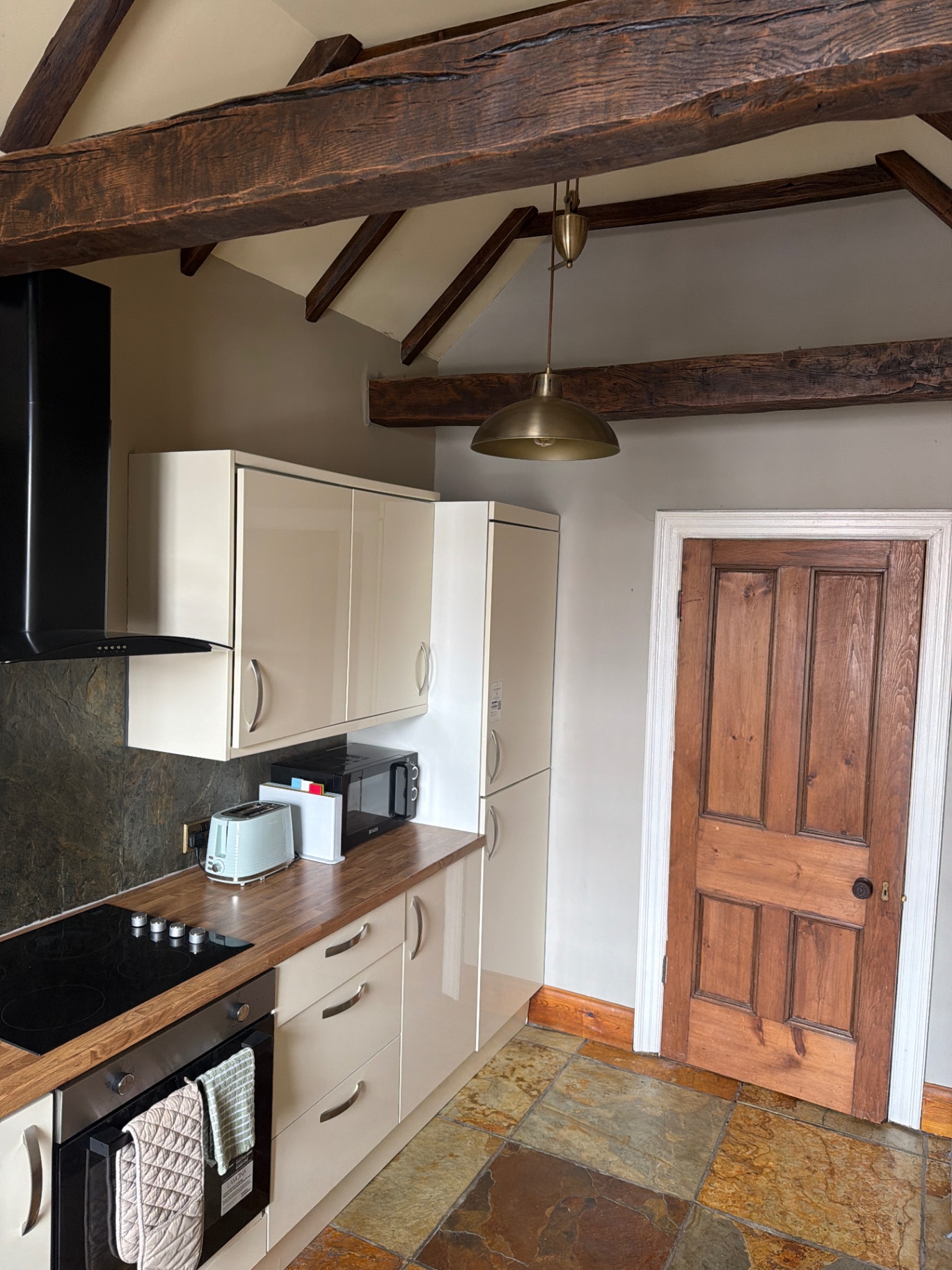 The Douglas Suite Walney — Kitchen