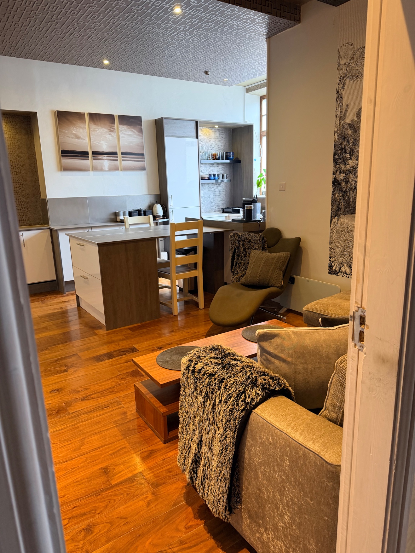 The Astute Suite Walney — Living Area — Open-Plan Layout